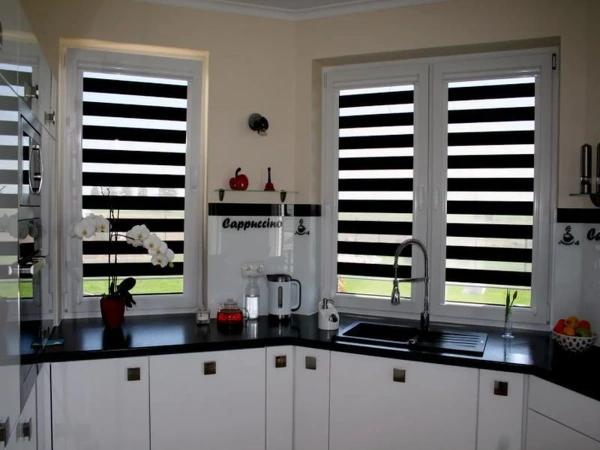 Roleta SWING - deň a noc - látka BAHAMA 3