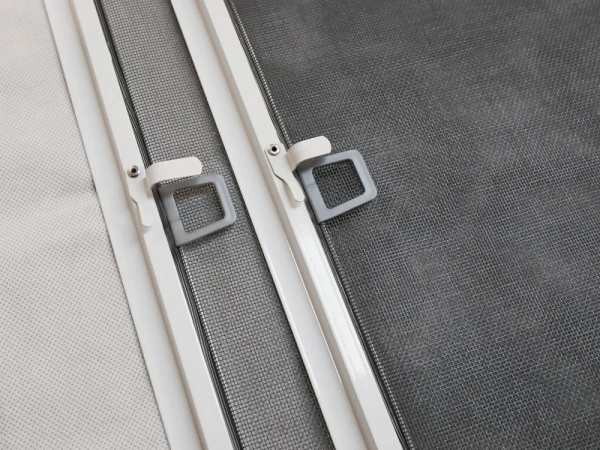 Sieťky na  OKNO - pevné - renolit 6